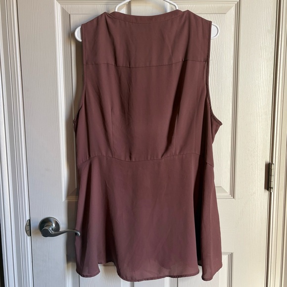 Torrid Peplum Georgette Blouse - Picture 5 of 13